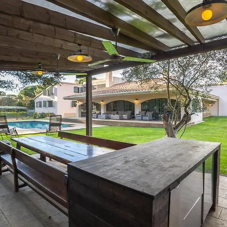 Estrelles Luxury Villa
